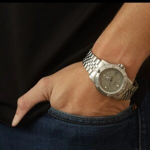Tag Heuer Silver Stainless Steel Watch